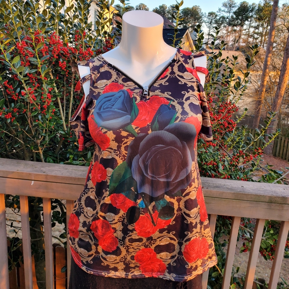 🎁Metallic rose shirt